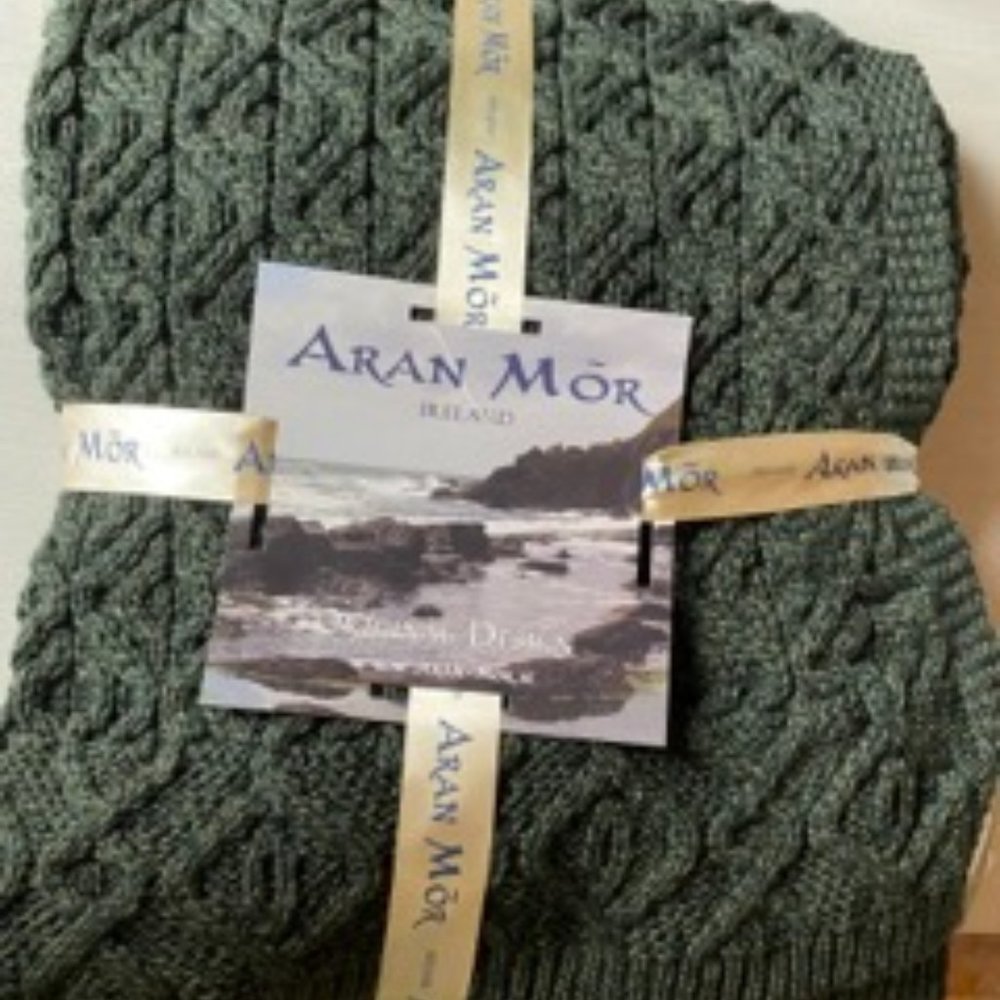 Aran Mor 100% Merino Wool Throw Blanket 40x60 | Dark Green
